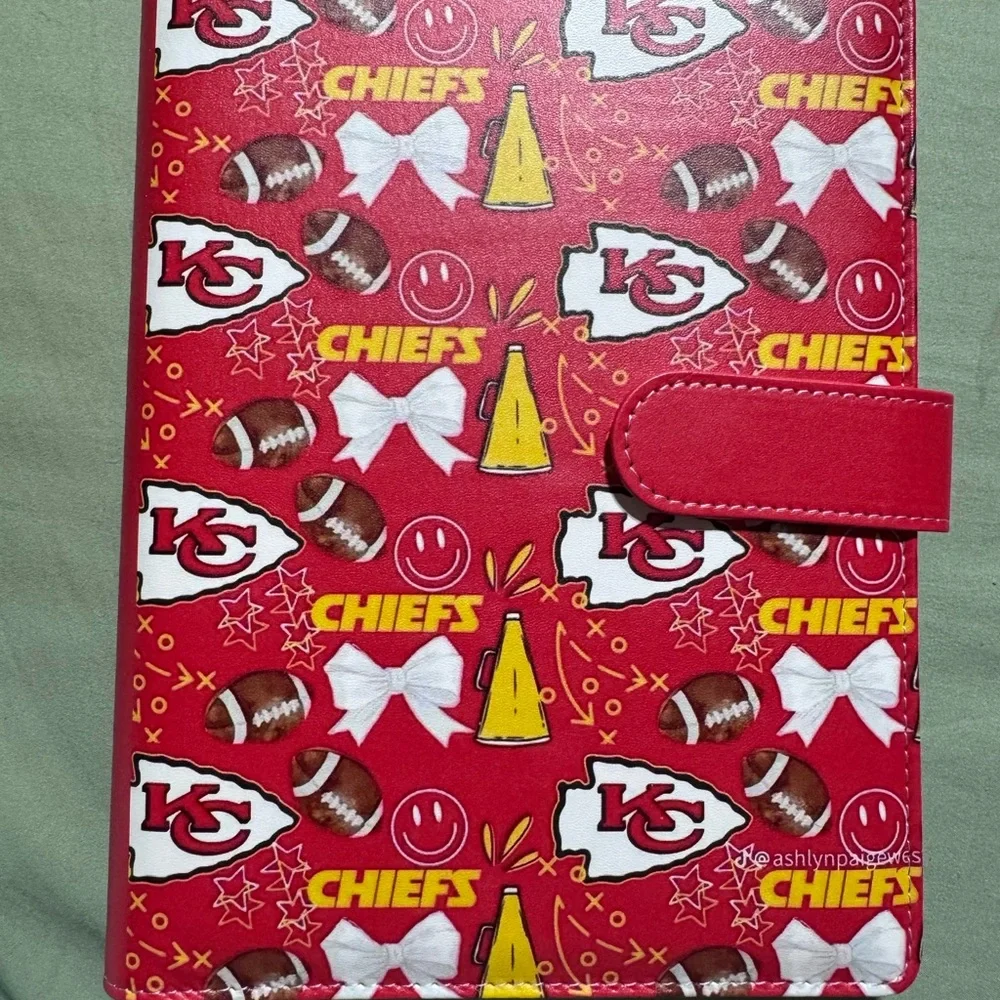 Kansas City Chiefs Red Binder